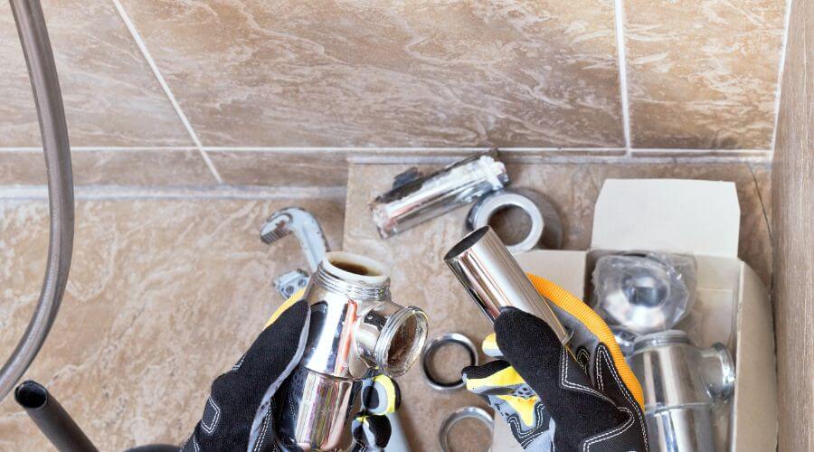 Professional gutter cleaning in Kincaid, WV